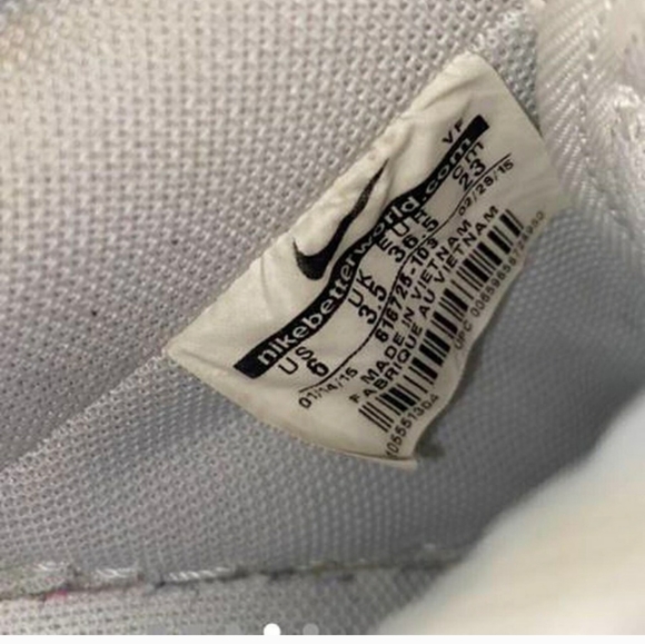 NIKE | GLOSSY Snake-Skin Print AirForce 1 Low-Tops - Picture 3 of 3